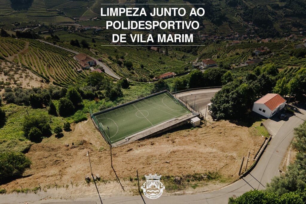 Município realiza Limpeza junto ao Polidesportivo de Vila Marim e Preparativos para a Feira do Pe...
