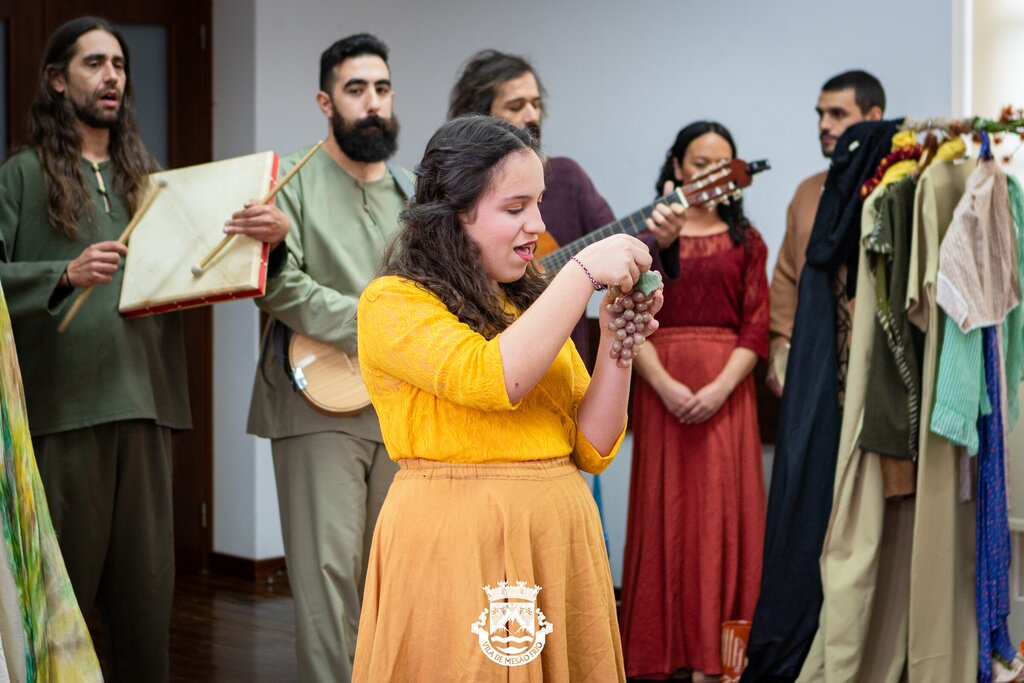 Município leva Teatro com tradições do Douro a Barqueiros