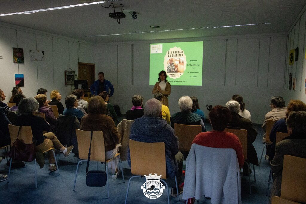 Ateliers (Re)viver em sessão de esclarecimento sobre a diabetes