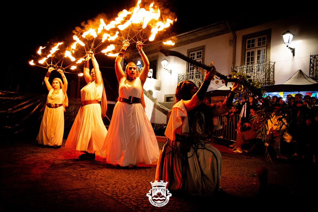 Espetáculo de Fogo encerra Fim de Semana Medieval